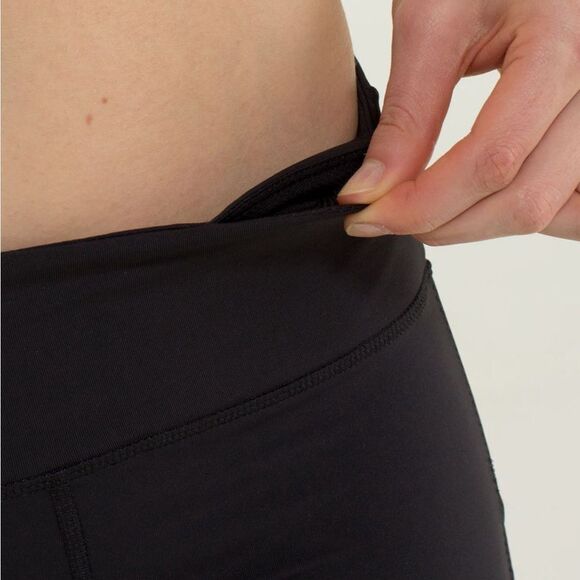 Lululemon Run: Mod Moves Crop in Black - Picture 5 of 14